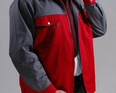 食品企業(yè)工(gōng)作(zuò)服的(de)選擇和(hé)管理(lǐ)
